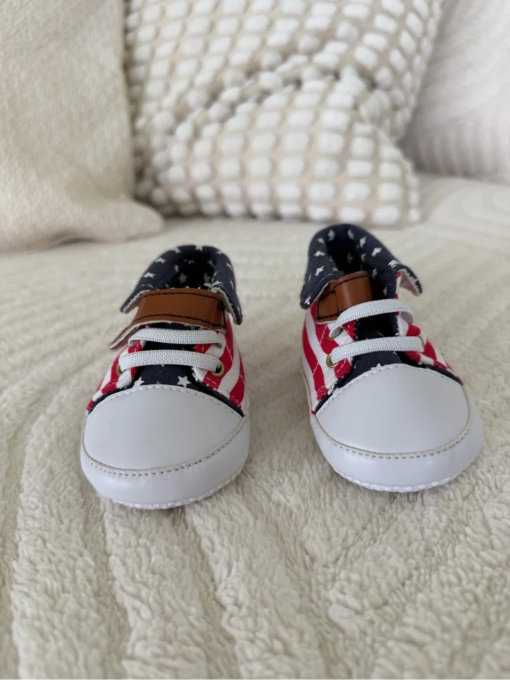 Patriotic Stars & Stripes BABY Shoes - NEW - size 0-6 M